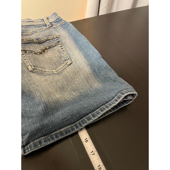 No Boundaries Juniors Mini Skirt Size 7 Denim Low Rise Rhinestone Rave Club Y2K - Picture 5 of 6
